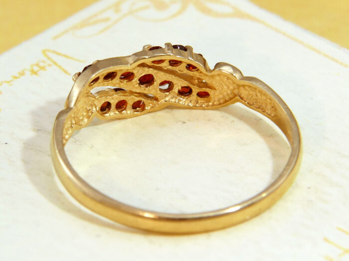 Garnet Spray Cluster Scrolls Band Gold Ring 4
