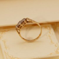 Vintage Diamond Trilogy 3 Stone Yellow Gold Ring 1977 England 8