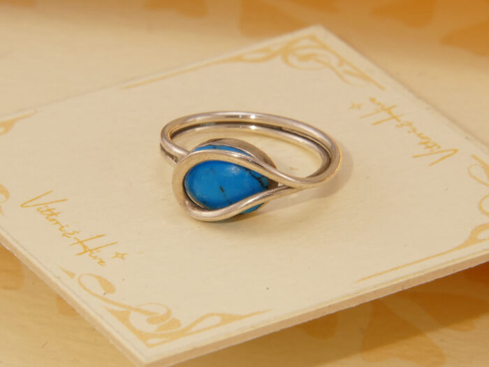 Vintage Modernist Oval Turquoise Mexico Silver Ring 2 Vintage Modernist Oval Turquoise Mexico Silver Ring 2