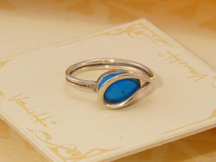 Vintage Modernist Oval Turquoise Mexico Silver Ring th