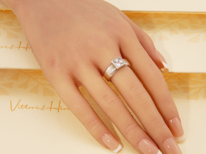 Vintage Modernist Square Cut Zircon Heavy Silver Band Ring 10