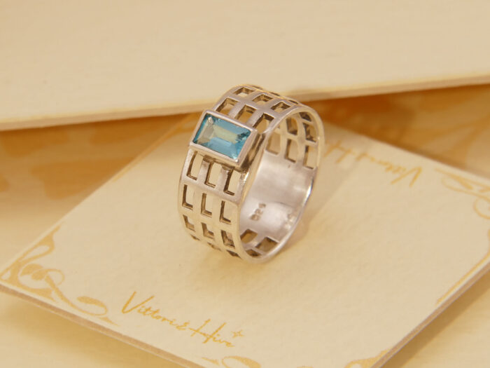 Vintage Step Cut Blue Topaz Solid Silver Ring Art Nouveau Style Size N 7 54 5