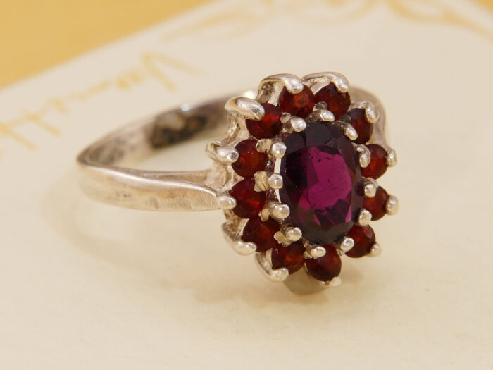 Pink Rhodolite & Red Pyrope Garnet Silver Daisy Cluster Ring 1960s 3
