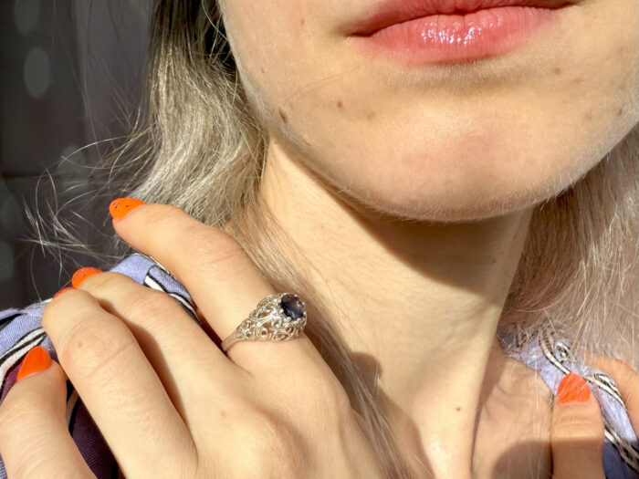 Silver Floral Ring blue sapphire 1