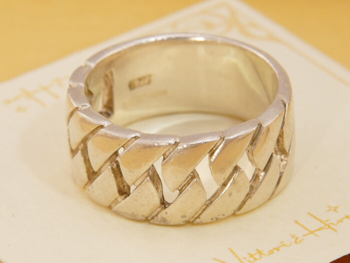 Thick & Heavy 10mm Chain Link Band Ring in Solid Silver Hallmark 1990s 1