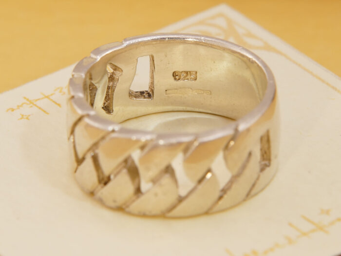 Thick & Heavy 10mm Chain Link Band Ring in Solid Silver Hallmark 1990s 3