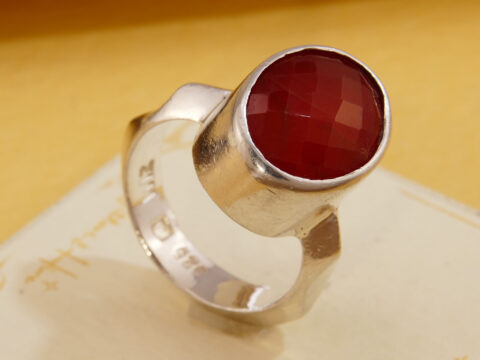 Rose Cut Orange Carnelian Heavy Silver Signet Ring 1970s 7