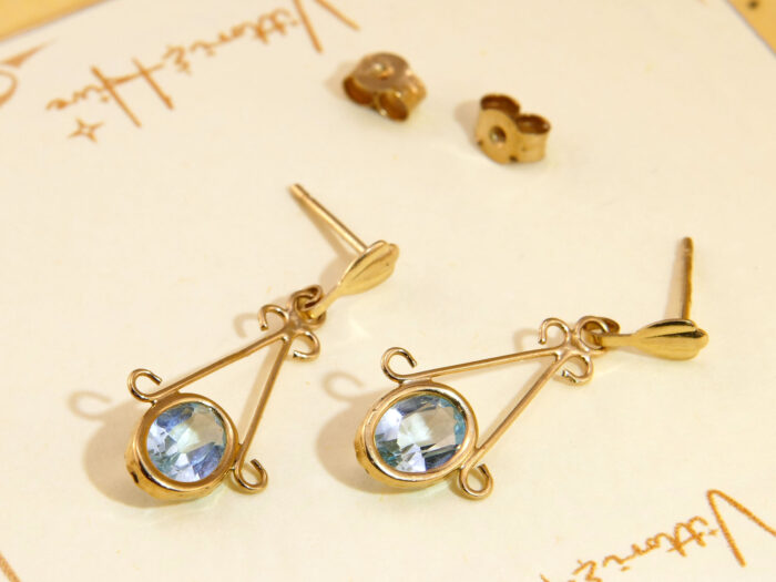 Elegant Oval Blue Aquamarine Yellow Gold Drop Dangle Earrings 2 Elegant Oval Blue Aquamarine Yellow Gold Drop Dangle Earrings 2