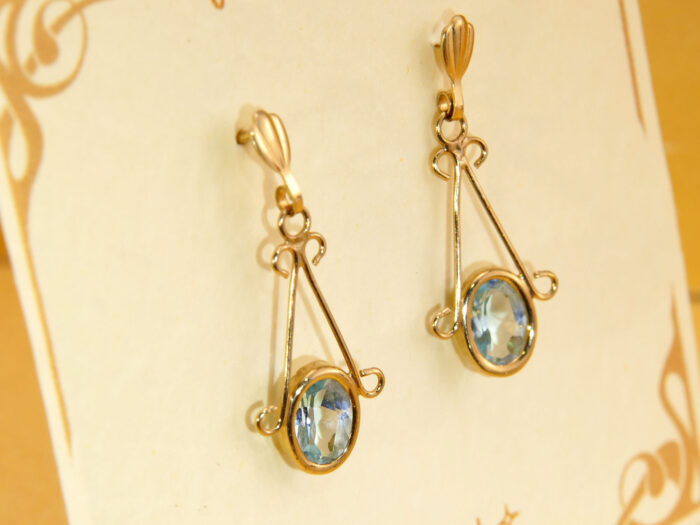 Elegant Oval Blue Aquamarine Yellow Gold Drop Dangle Earrings 9