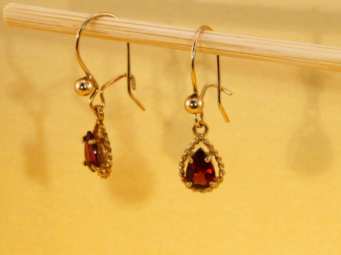 Teardrop Faceted Red Garnet 9k Yellow Gold Earrings 3