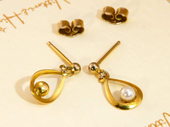 Vintage Natural Pearl Solid Yellow Gold Drop Dangle Earrings 7