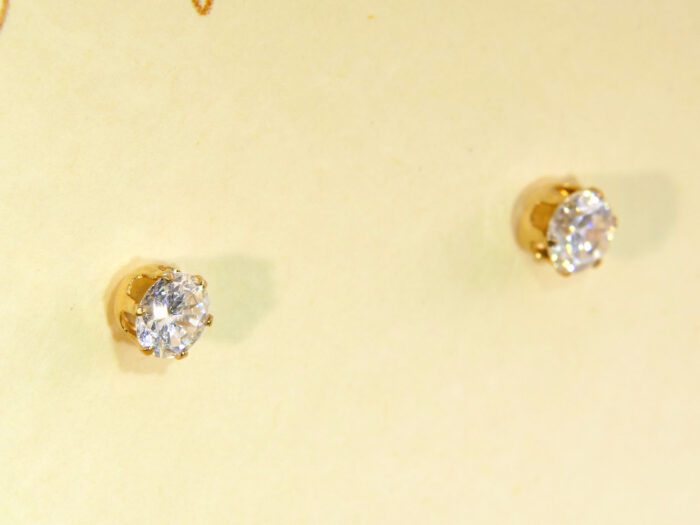 Clear Zircon Yellow Gold Stud Earrings Diamond alternative 6
