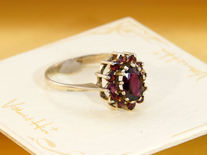 Vintage Silver Pyrope Garnet Halo Cluster Ring Bohemian Flower Daisy 3