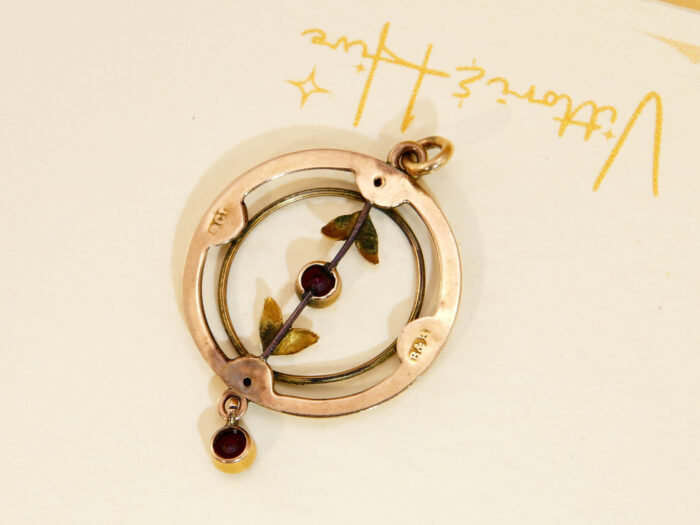Antique Art Nouveau Levalier Gold Pendant Garnet 7