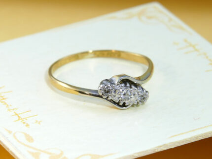 Antique Diamond Trilogy 18k 18ct Gold Ring 2