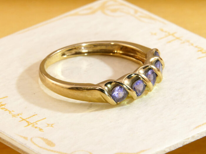 Vintage 9ct Gold Tanzanite Five Stone Ring 4