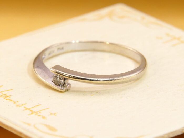 Vintage 9ct White Gold Diamond Solitaire Ring, Crossover Style 2