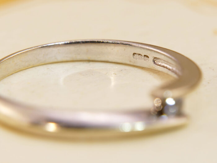 Vintage 9ct White Gold Diamond Solitaire Ring, Crossover Style 5