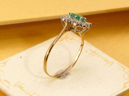 Vintage Emerald Halo Ring 9ct Gold London Hallmark 1987 10