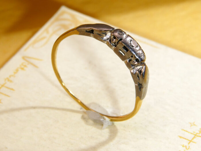 Vintage Diamond Trilogy Ring 9ct Gold Engraved 1959 2
