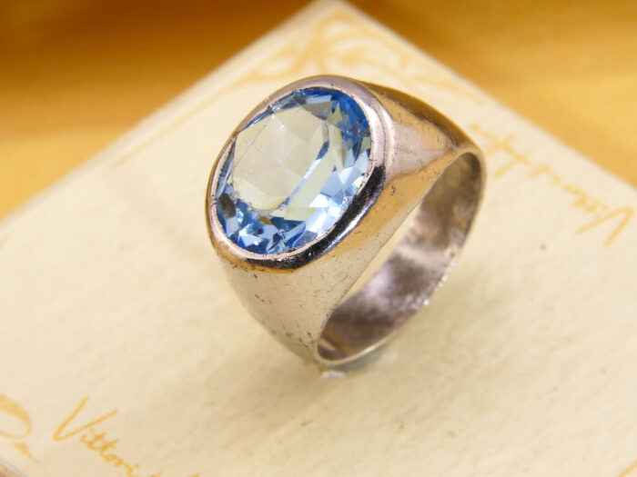 Vintage Modenrist Chnky Heavy Silver Ring Blue Topaz 5
