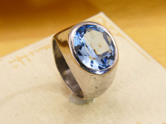 Vintage Modenrist Chnky Heavy Silver Ring Blue Topaz 7
