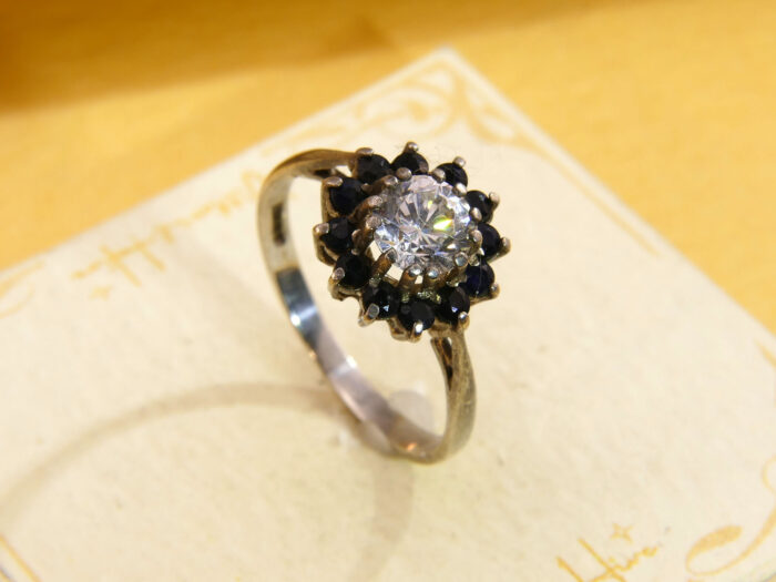 Vintage blue sapphire cubic zirconia cz daisy cluster ring 4