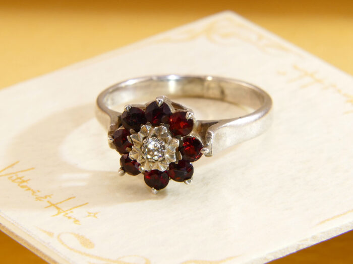 Vintage garnet CZ sterling silver daisy ring 1