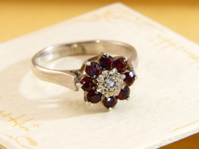 Vintage garnet CZ sterling silver daisy ring 2