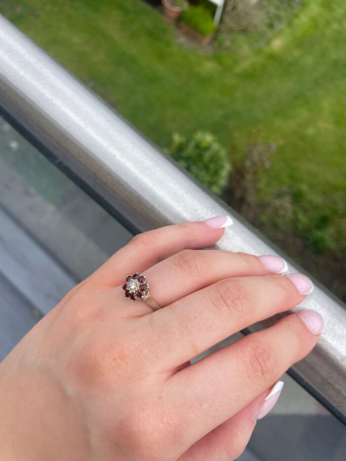 Vintage garnet cz ring star design 1