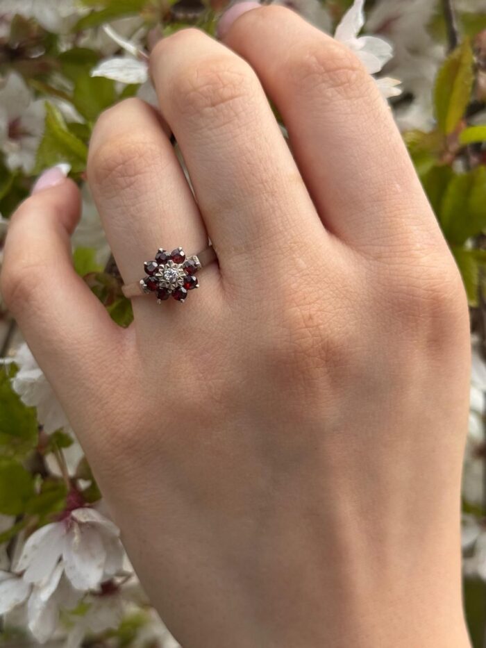 Vintage garnet cz ring star design 4