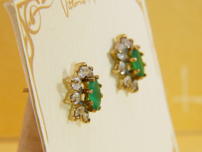 Vintage gold green emerald diamond alt halo earrings 3