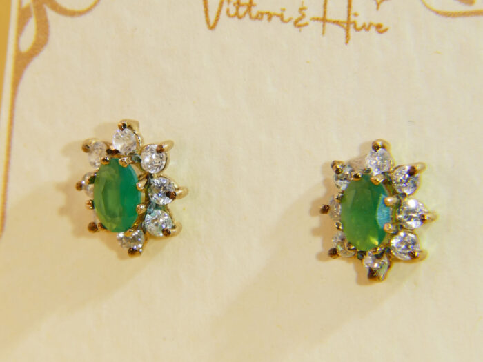 Vintage gold green emerald diamond alt halo earrings 4