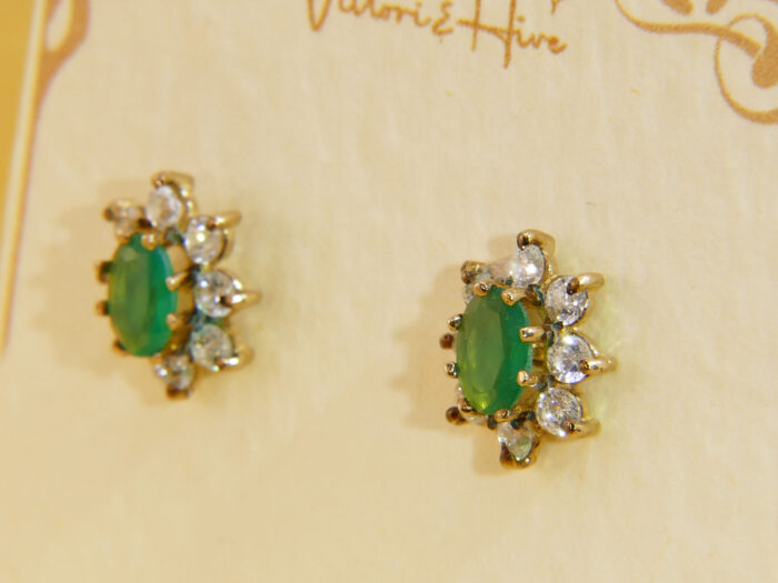 Vintage gold green emerald diamond alt halo earrings 5