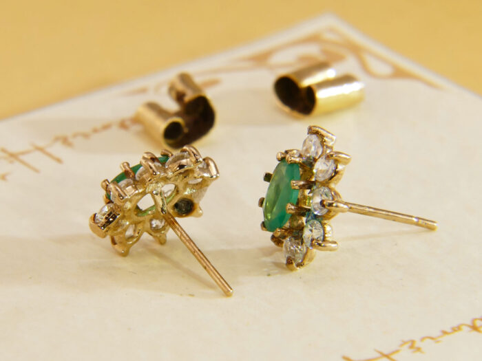 Vintage gold green emerald diamond alt halo earrings 7