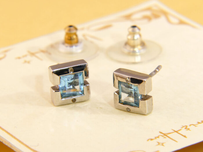 Vintage white gold diamond blue topaz stud earrings 8