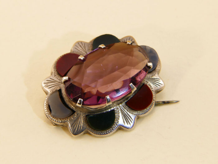 Scottish Hard Stone Agate Brooch Glass Paste 2
