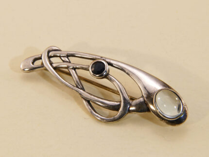 Silver art nouveau vintage brooch blue topaz sapphire 2