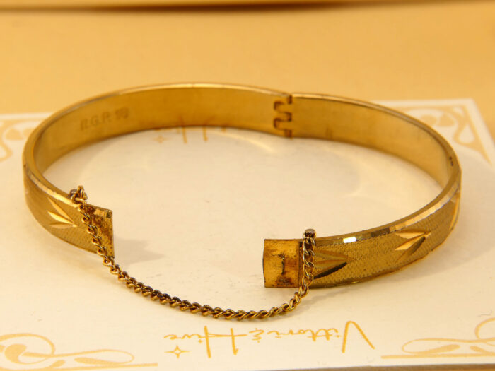 Vintage 18ct Rolled Gold Etched Hinged Bangle With Safety Chain 1970s 6