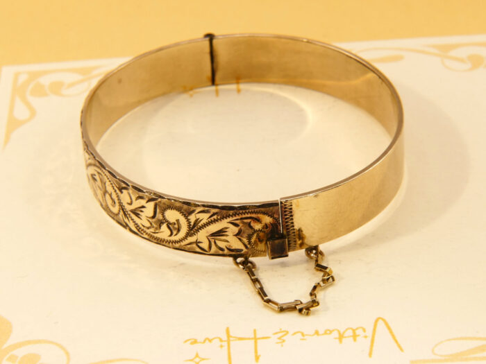 Vintage 9ct Rolled Gold Floral Engraved Hinged Bangle 1977 Hallmarked 6