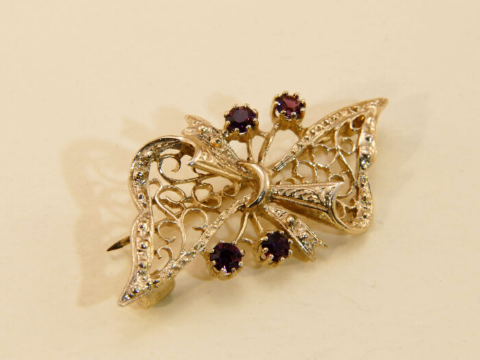 victorian style ribbon bow brooch ruby amethyst gold plated silver 1