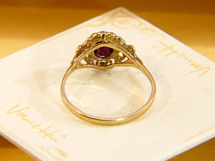 Vintage 9ct Yellow Gold Rhodolite Garnet Ring with Oval Cut Stone 6