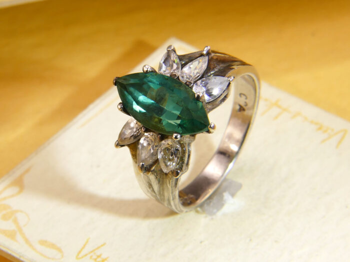 Vintage Chateau d’Argent Green Tourmaline Sterling Silver Cocktail Ring 1