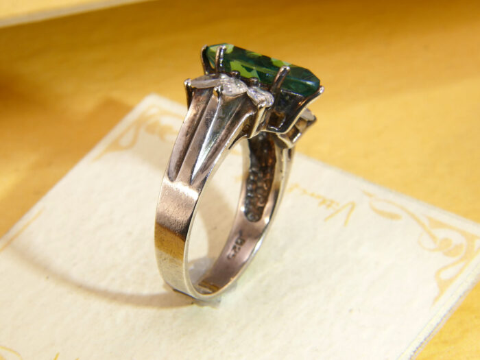 Vintage Chateau d’Argent Green Tourmaline Sterling Silver Cocktail Ring 5
