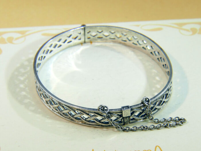 Vintage Sterling Silver Celtic Knot Hinged Bangle with Safety Chain 3